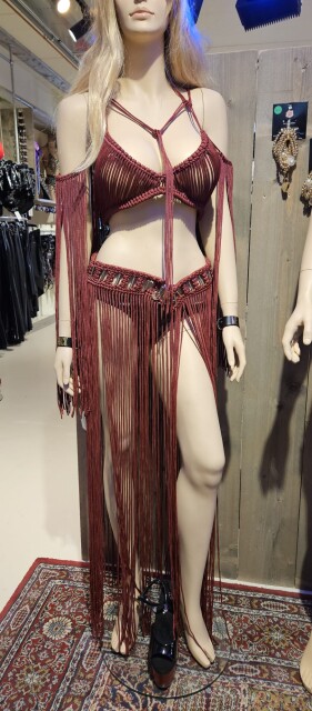 Set Nefertiti Bordeaux Bailaluna10
