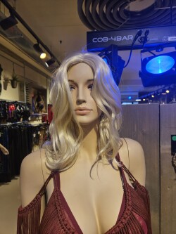 Blonde Pruik Angelina gruppocorso4 1